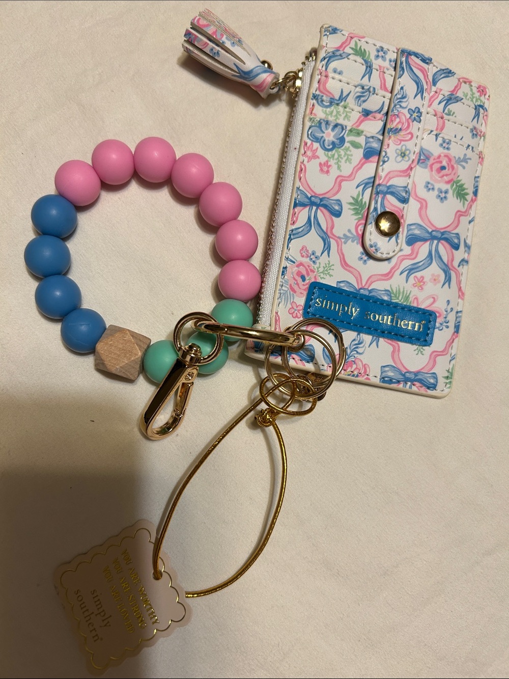 Simply Southern White Floral Cardholder with Pink, Blue & Mint Beaded Wristlet